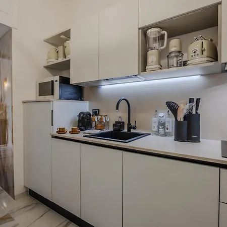 Lusso Con Vista Sul Parco-bracco View Apartment *